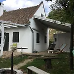 Henye Homes *