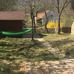 Dom wakacyjny Henye Homes Balatonhenye