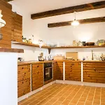 Henye Homes