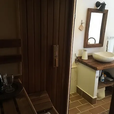 Henye Homes Holiday home