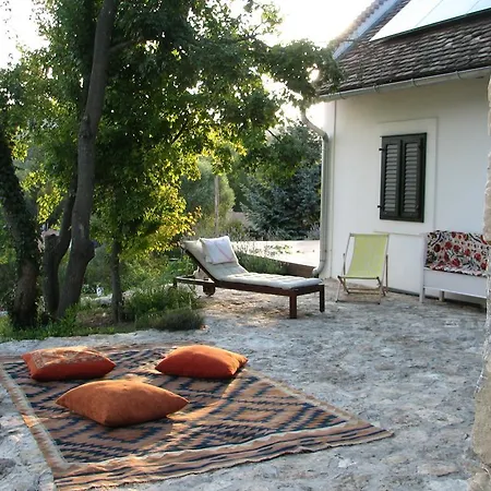 Nyaraló Henye Homes Balatonhenye