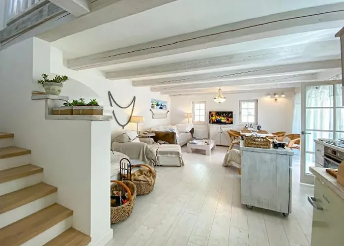 Сasa de vacaciones Henye Homes Balatonhenye