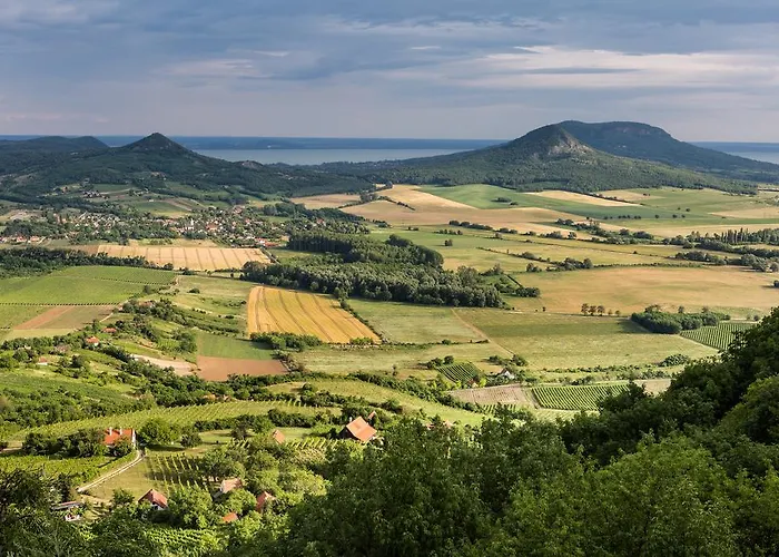 Henye Homes Tatil Evi Balatonhenye